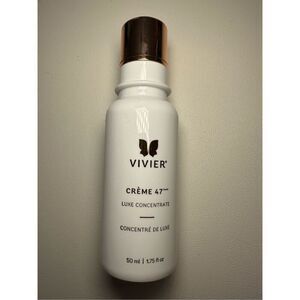 Vivier CRÈME 47 Luxe concentrate rejuvenates and restores skin in 7 essential fu